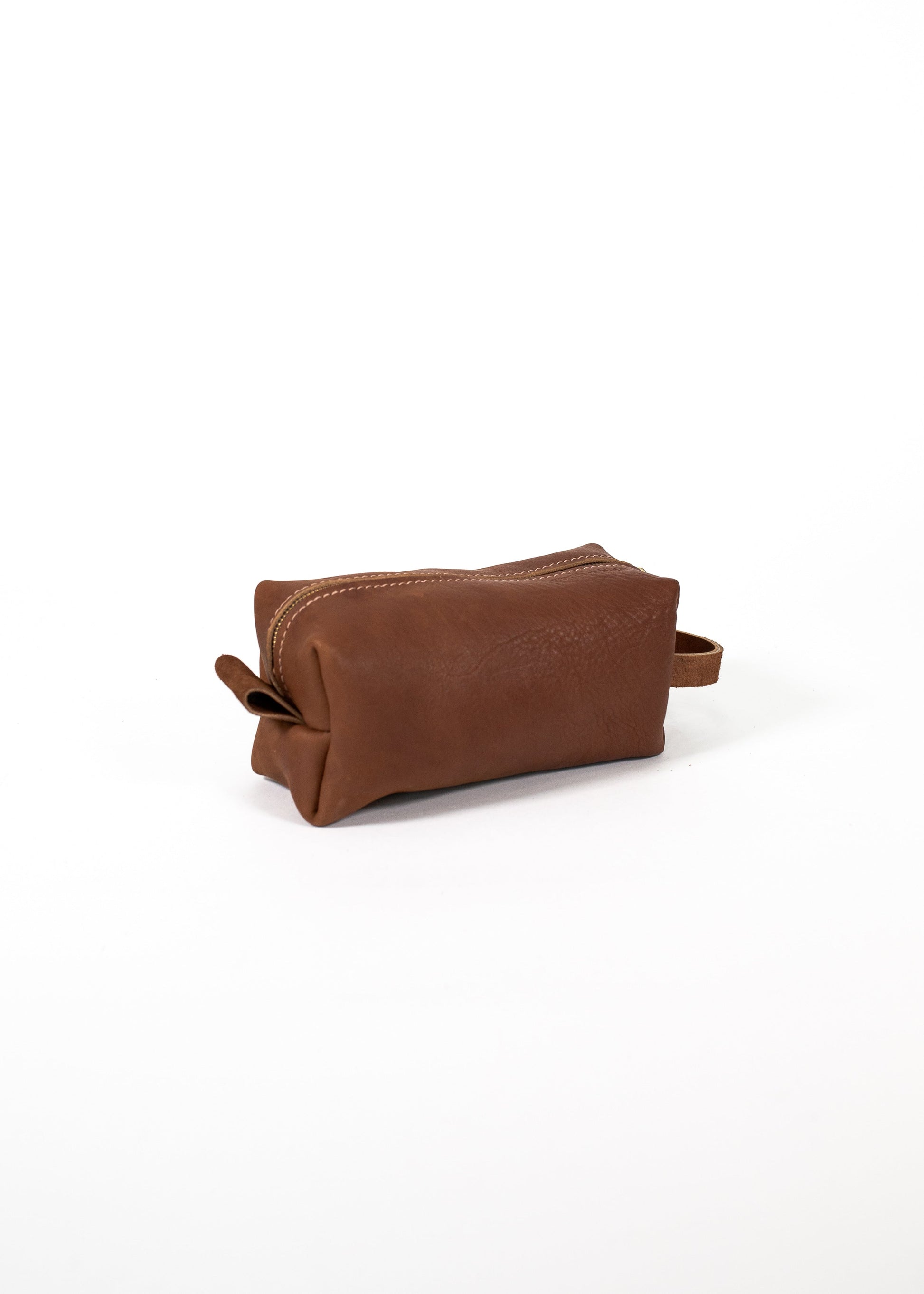 doppsåk waterproof & leak-proof travel toiletry bag brown David Dopp Kit Travel Bag – Earth and Hide